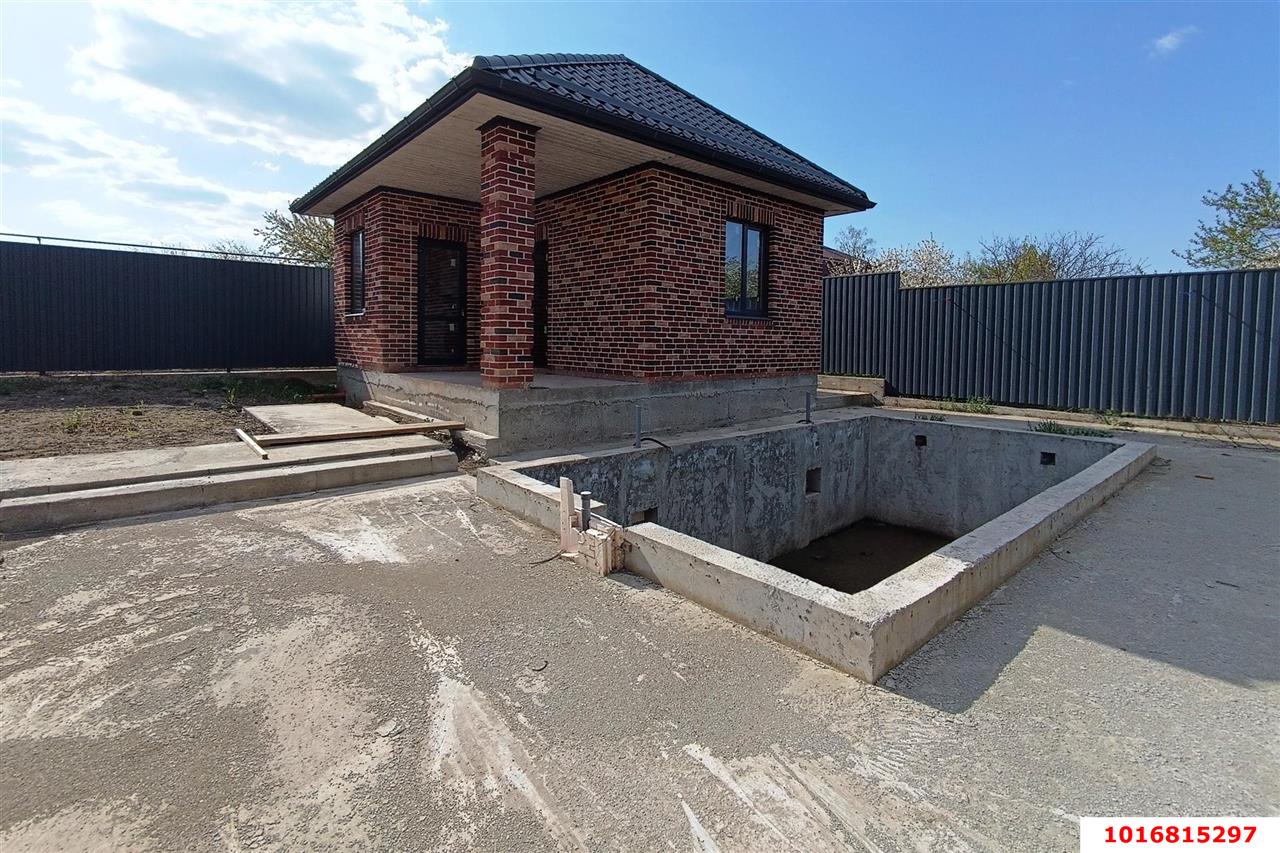 Фото №10: Дом 222 м² + 7.7 сот. - Краснодар, Карасунский внутригородской округ, ж/м Пашковский, ул. Почтовая, 241