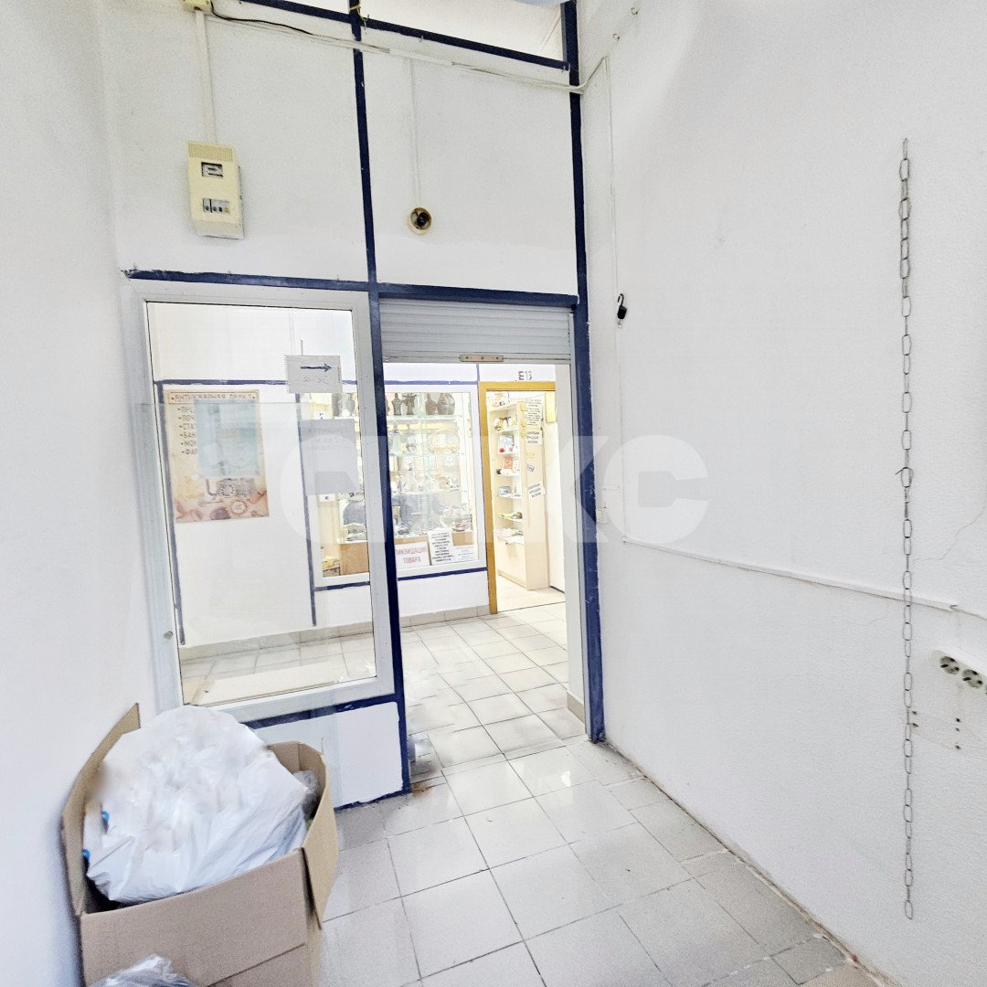 Фото №6: Коммерция 5 м² - Геленджик, ул. Горького, 19