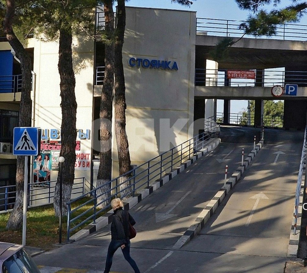 Фото №2: Коммерция 5 м² - Геленджик, ул. Горького, 19