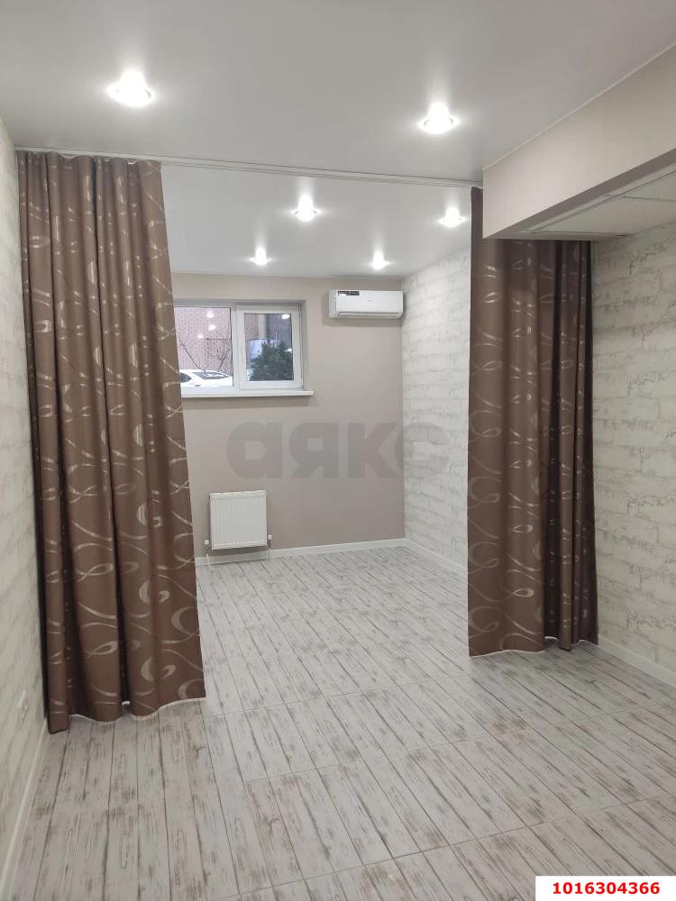 Фото №1: Офисное помещение 17 м² - Краснодар, Прикубанский внутригородской округ, мкр. Славянский, ул. Заполярная, 35к6