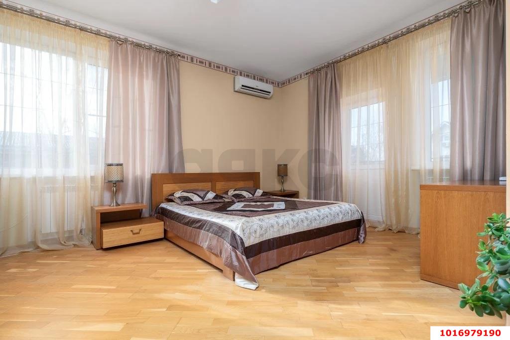 Фото №15: Дом 226 м² + 7 сот. - Краснодар, Прикубанский внутригородской округ, Калинино, мкр. Завод Радиоизмерительных Приборов, ул. Аральская