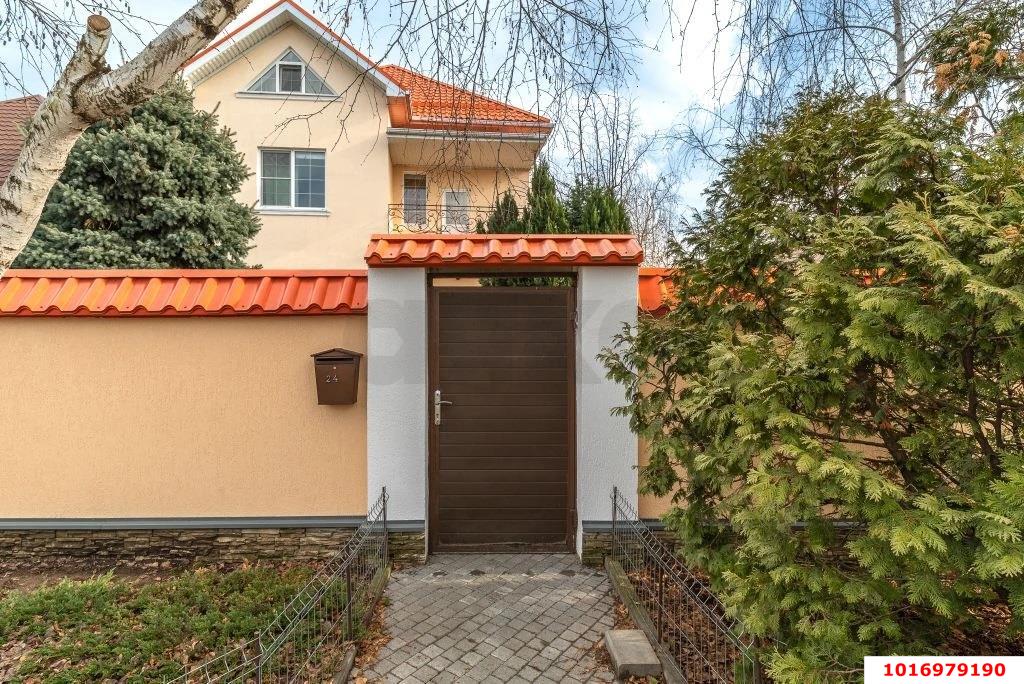 Фото №2: Дом 226 м² + 7 сот. - Краснодар, Прикубанский внутригородской округ, Калинино, мкр. Завод Радиоизмерительных Приборов, ул. Аральская