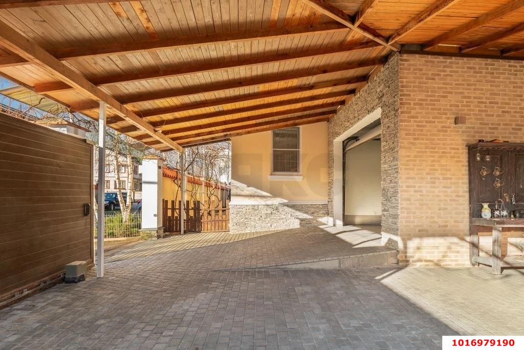 Фото №5: Дом 226 м² + 7 сот. - Краснодар, Прикубанский внутригородской округ, Калинино, мкр. Завод Радиоизмерительных Приборов, ул. Аральская