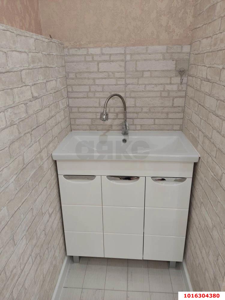 Фото №6: Офисное помещение 16 м² - Краснодар, ЖК Славянка, Славянский, Прикубанский внутригородской округ, мкр. жилой комплекс Славянка, ул. Заполярная, 39к4