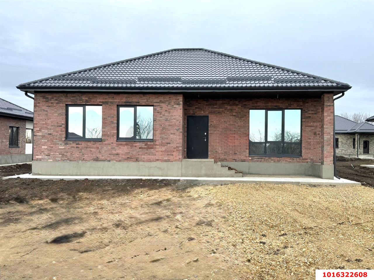 Фото №2: Дом 90 м² + 6 сот. - Октябрьский, мкр. Прикубанский внутригородской округ, ул. Извилистая