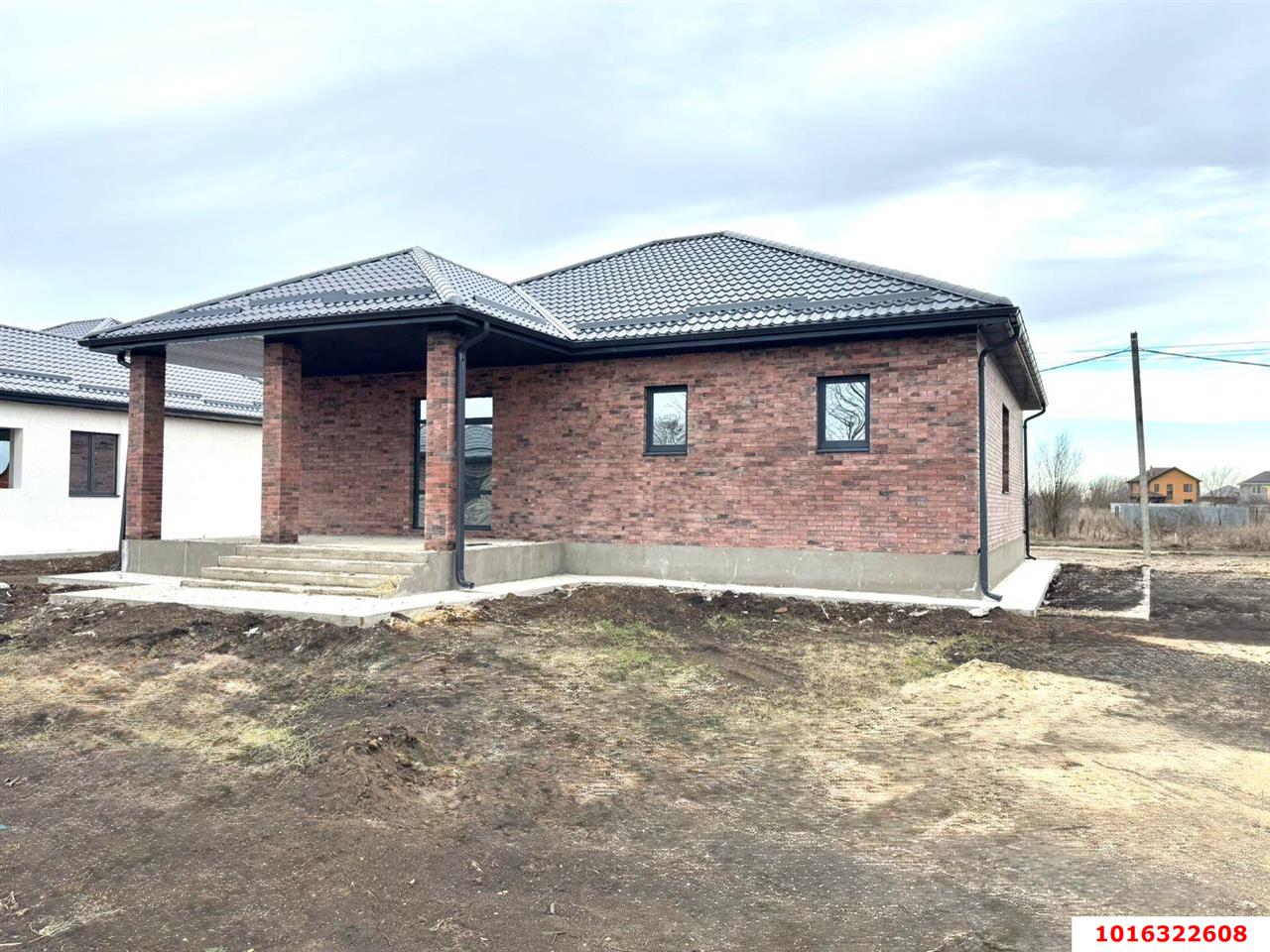 Фото №1: Дом 90 м² + 6 сот. - Октябрьский, мкр. Прикубанский внутригородской округ, ул. Извилистая