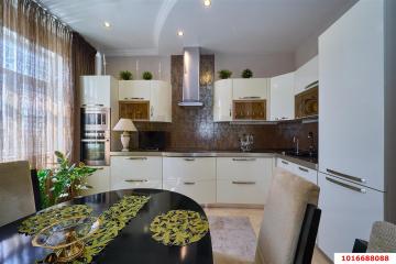 Фото №2: 2-комнатная квартира 78 м² - Краснодар, мкр. Центральный, ул. Гимназическая, 40