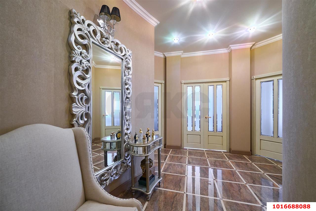 Фото №12: 2-комнатная квартира 85 м² - Краснодар, Центральный внутригородской округ, мкр. Центральный, ул. Гимназическая, 40