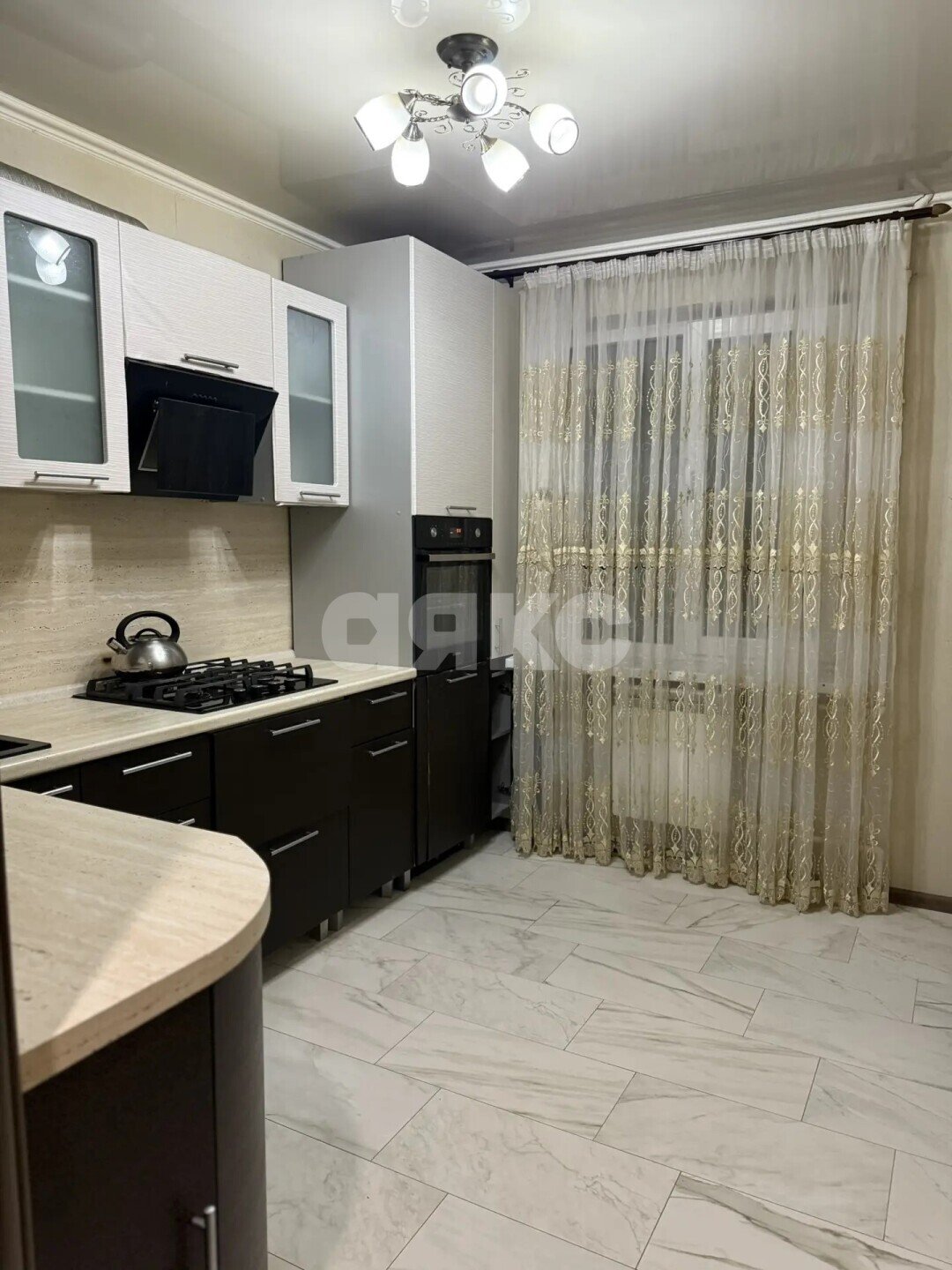 Фото №1: 2-комнатная квартира 55 м² - Армавир, мкр. Электротехнический, ул. Володарского, 16