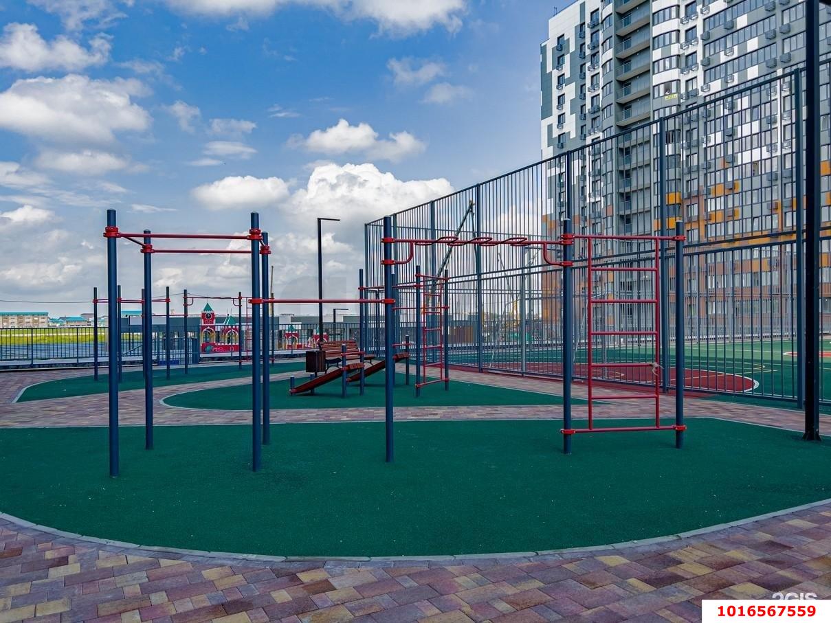 Фото №2: 1-комнатная квартира 40 м² - Краснодар, Прикубанский внутригородской округ, Калинино, мкр. Завод Радиоизмерительных Приборов, ул. Кирилла Россинского