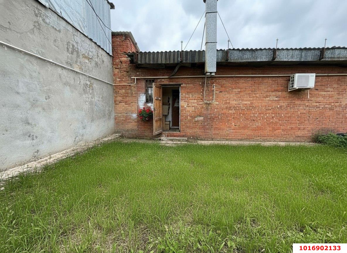Фото №4: Торговое помещение 102 м² - Медведовская, ул. Ерёменко, 33Б