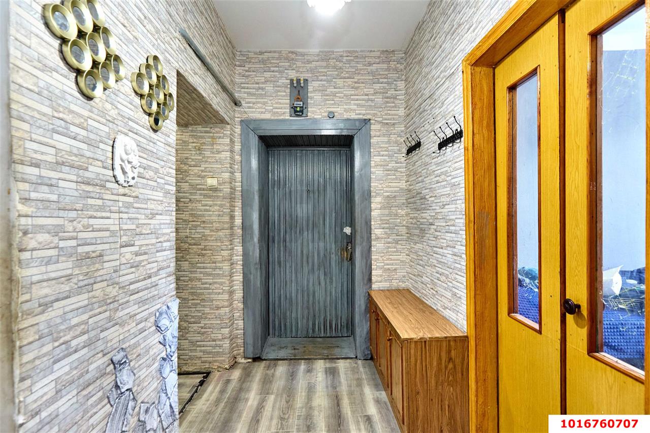 Фото №13: 3-комнатная квартира 53 м² - Краснодар, Центральный внутригородской округ, Покровка, мкр. Центральный, ул. Володарского, 8