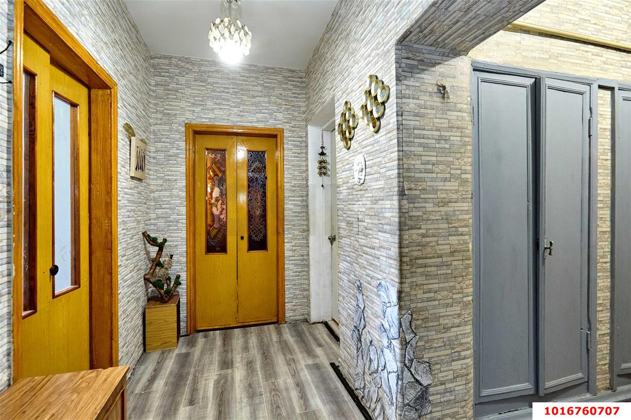 Фото №14: 3-комнатная квартира 53 м² - Краснодар, Центральный внутригородской округ, Покровка, мкр. Центральный, ул. Володарского, 8