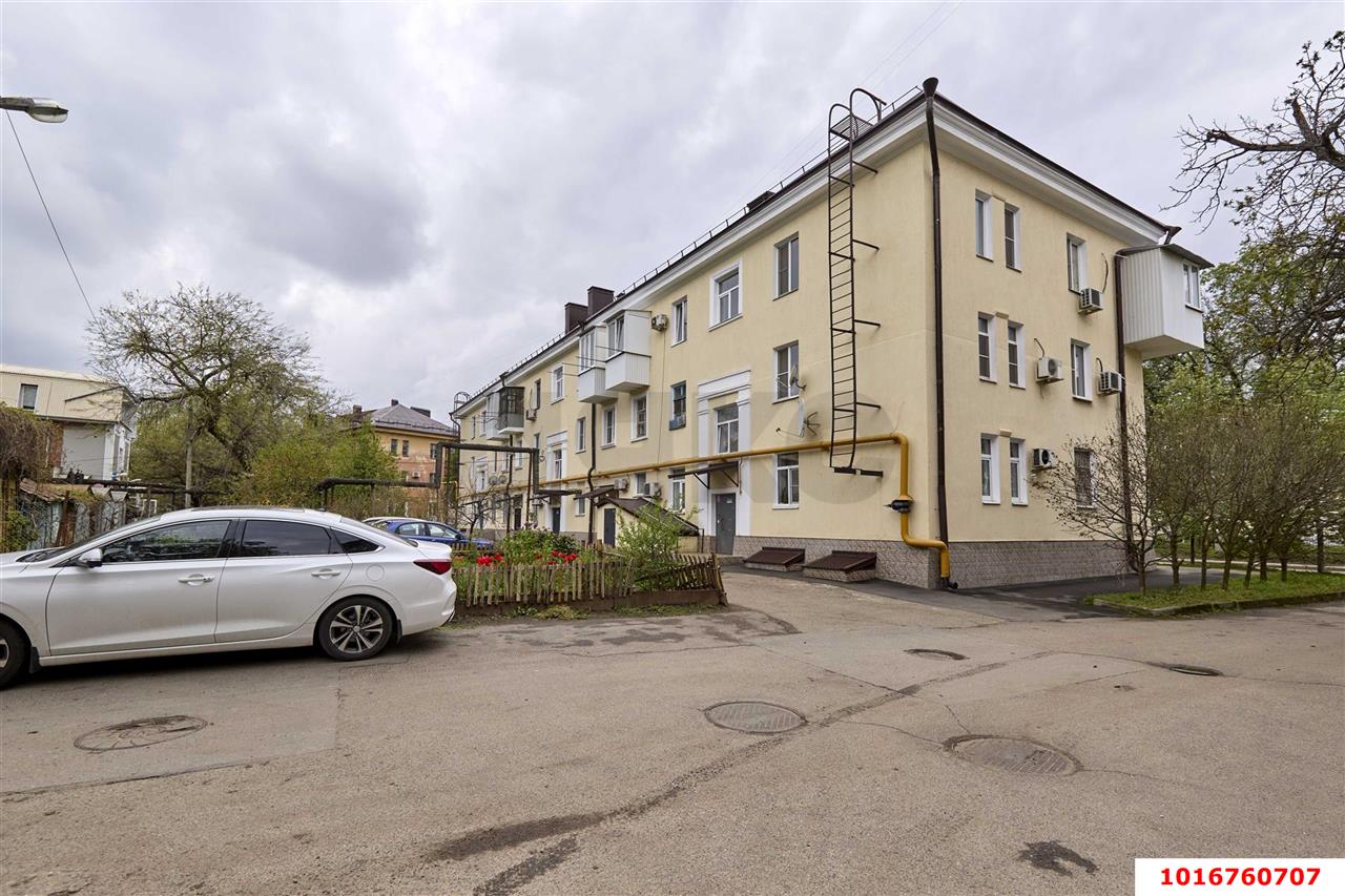 Фото №18: 3-комнатная квартира 53 м² - Краснодар, Центральный внутригородской округ, Покровка, мкр. Центральный, ул. Володарского, 8