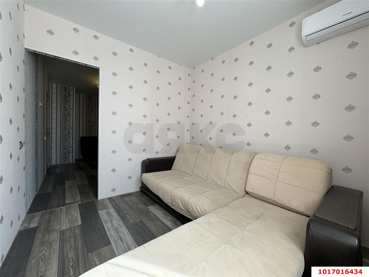 Фото №5: 1-комнатная квартира 42 м² - Краснодар, Прикубанский внутригородской округ, Завод Радиоизмерительных Приборов, жилой комплекс Времена Года 3, мкр. имени Петра Метальникова, ул. Цезаря Куникова, 24к1