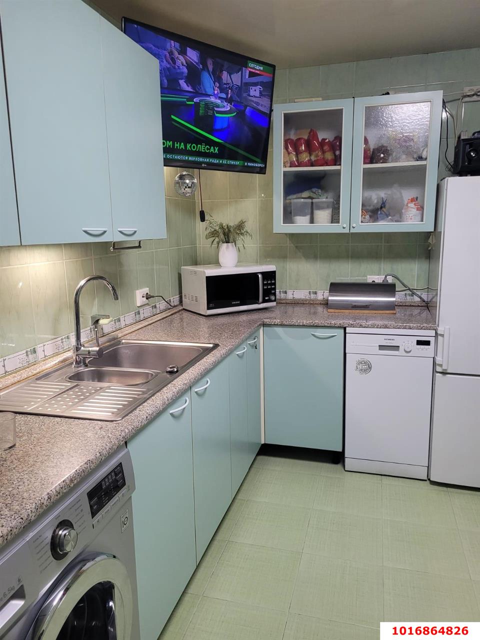 Фото №9: 3-комнатная квартира 69 м² - Краснодар, Западный внутригородской округ, мкр. Юбилейный, пр-кт Чекистов, 8