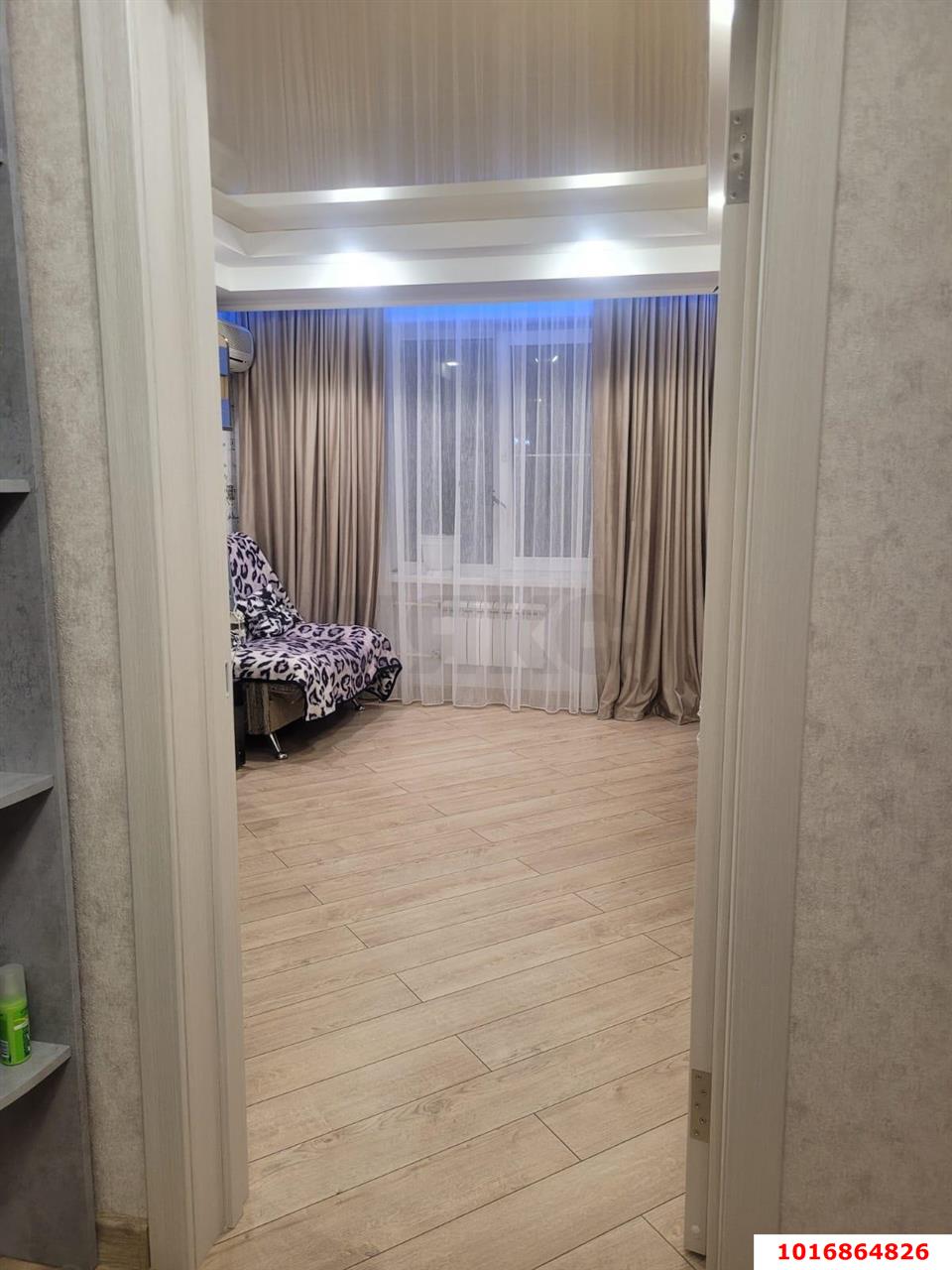 Фото №6: 3-комнатная квартира 69 м² - Краснодар, Западный внутригородской округ, мкр. Юбилейный, пр-кт Чекистов, 8