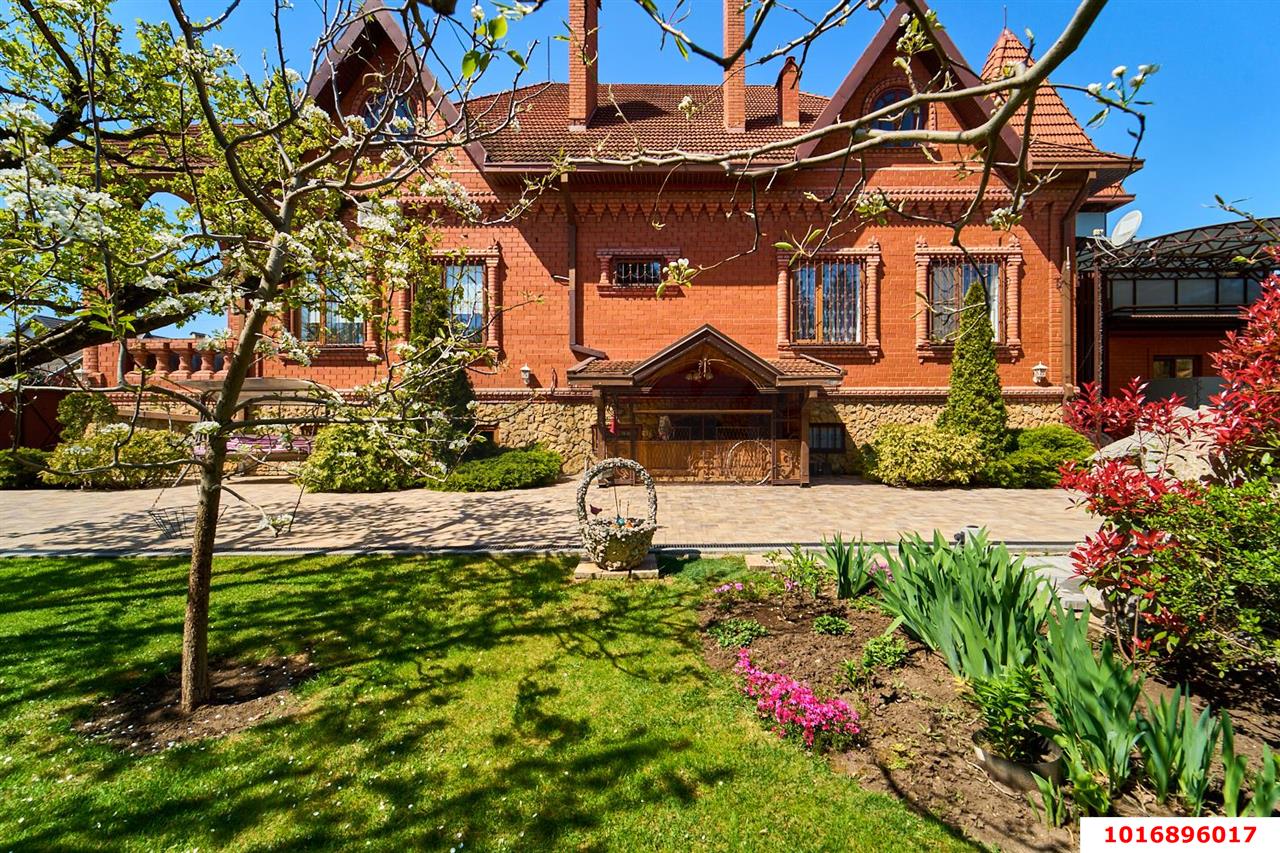 Фото №3: Дом 450 м² + 12 сот. - Краснодар, Прикубанский внутригородской округ, мкр. Новый, ул. М.Д. Скобелева