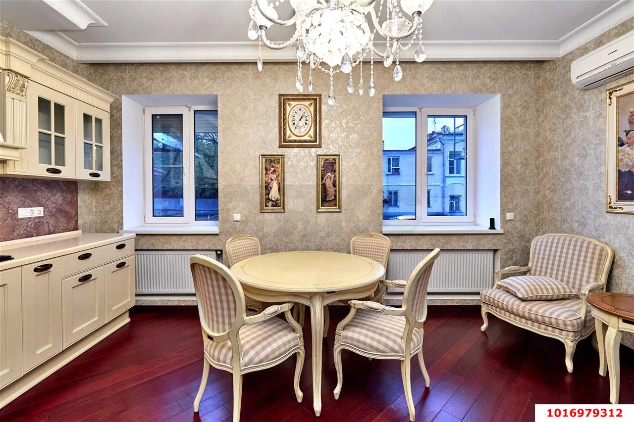 Фото №2: 2-комнатная квартира 54 м² - Краснодар, Центральный внутригородской округ, мкр. Центральный, ул. Орджоникидзе, 56