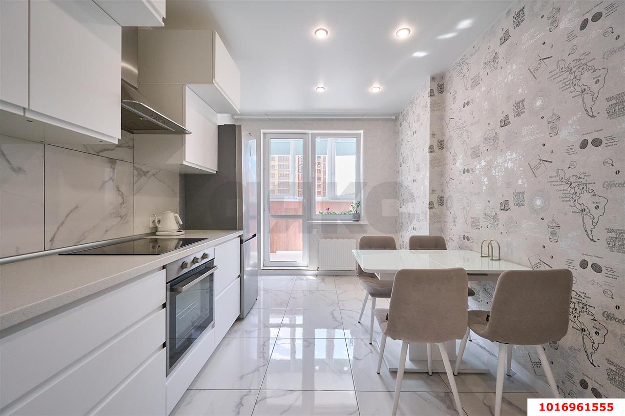 Фото №1: 3-комнатная квартира 84 м² - Краснодар, Карасунский внутригородской округ, жилой комплекс Ясный, мкр. Гидростроителей, ул. Гидростроителей, 62к1