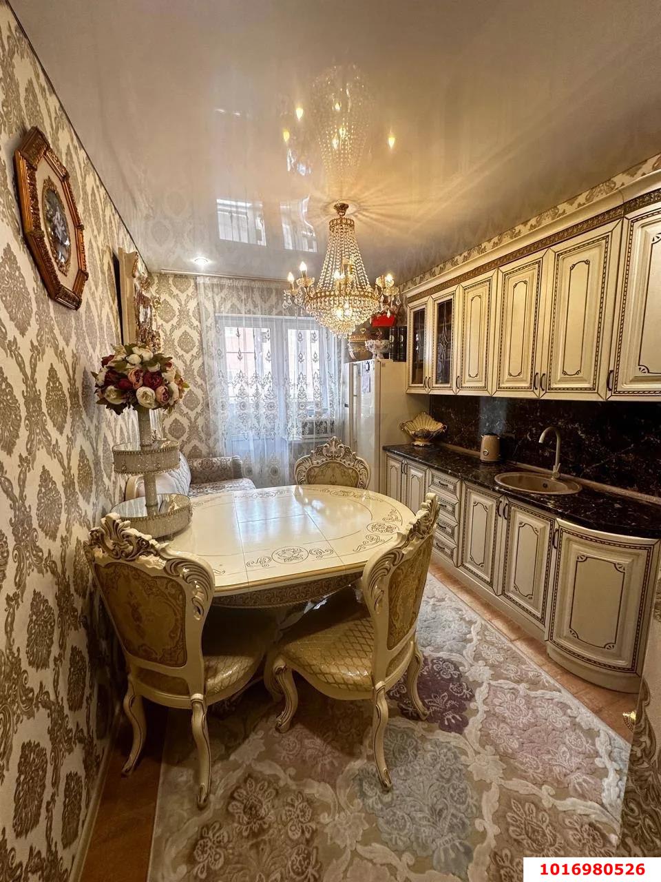 Фото №1: 1-комнатная квартира 39 м² - Краснодар, Прикубанский внутригородской округ, Завод Радиоизмерительных Приборов, п. Калинино, ул. Кадетская, 8к4