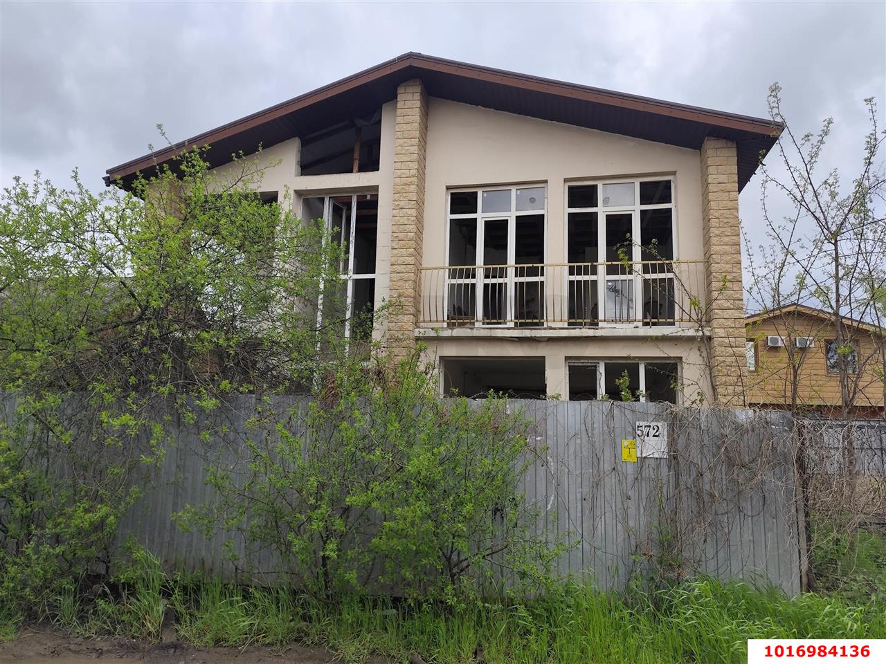 Фото №1: Дом 176 м² + 4 сот. - Краснодар, Прикубанский внутригородской округ, снт Садовод, ул. Персиковая, 445