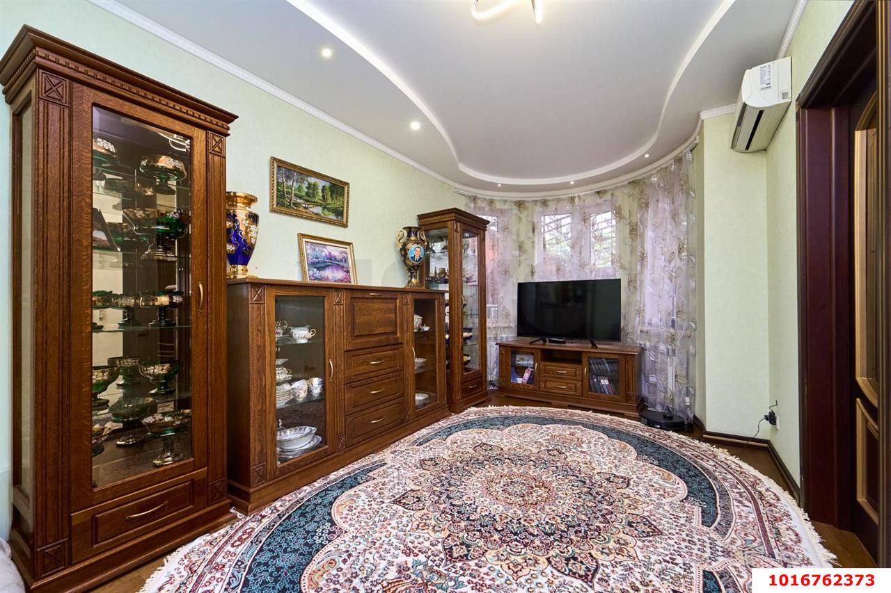 Фото №3: Дом 120 м² + 2 сот. - Краснодар, Прикубанский внутригородской округ, Калинино, мкр. Завод Радиоизмерительных Приборов, ул. Сергиевская, 40