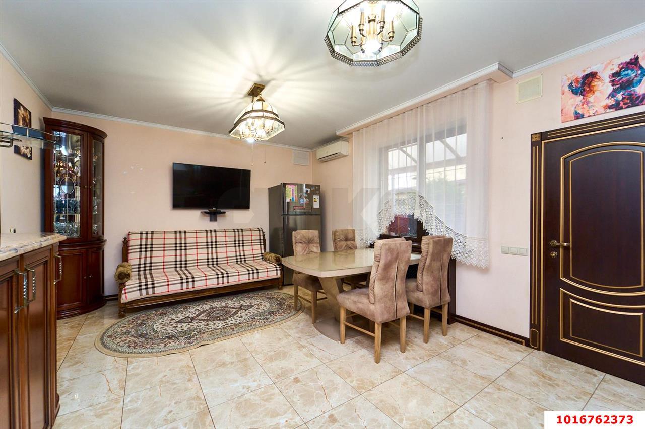 Фото №2: Дом 120 м² + 2 сот. - Краснодар, Прикубанский внутригородской округ, Калинино, мкр. Завод Радиоизмерительных Приборов, ул. Сергиевская, 40