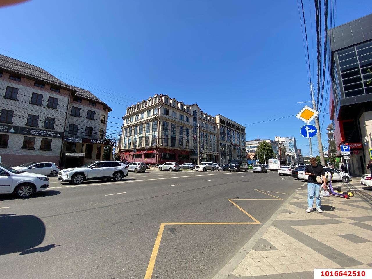 Фото №3: Студия 234 м² - Краснодар, мкр. Западный внутригородской округ, ул. Красных Партизан, 218