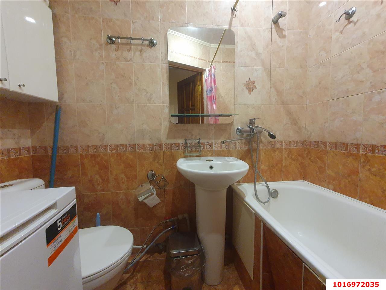 Фото №2: 3-комнатная квартира 56 м² - Краснодар, Центральный внутригородской округ, мкр. Завод Измерительных Приборов, ул. Офицерская, 50А