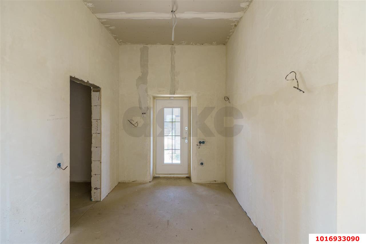 Фото №16: Дом 215 м² + 8 сот. - Краснодар, Прикубанский внутригородской округ, мкр. жилой комплекс Русский, пр-кт Римский