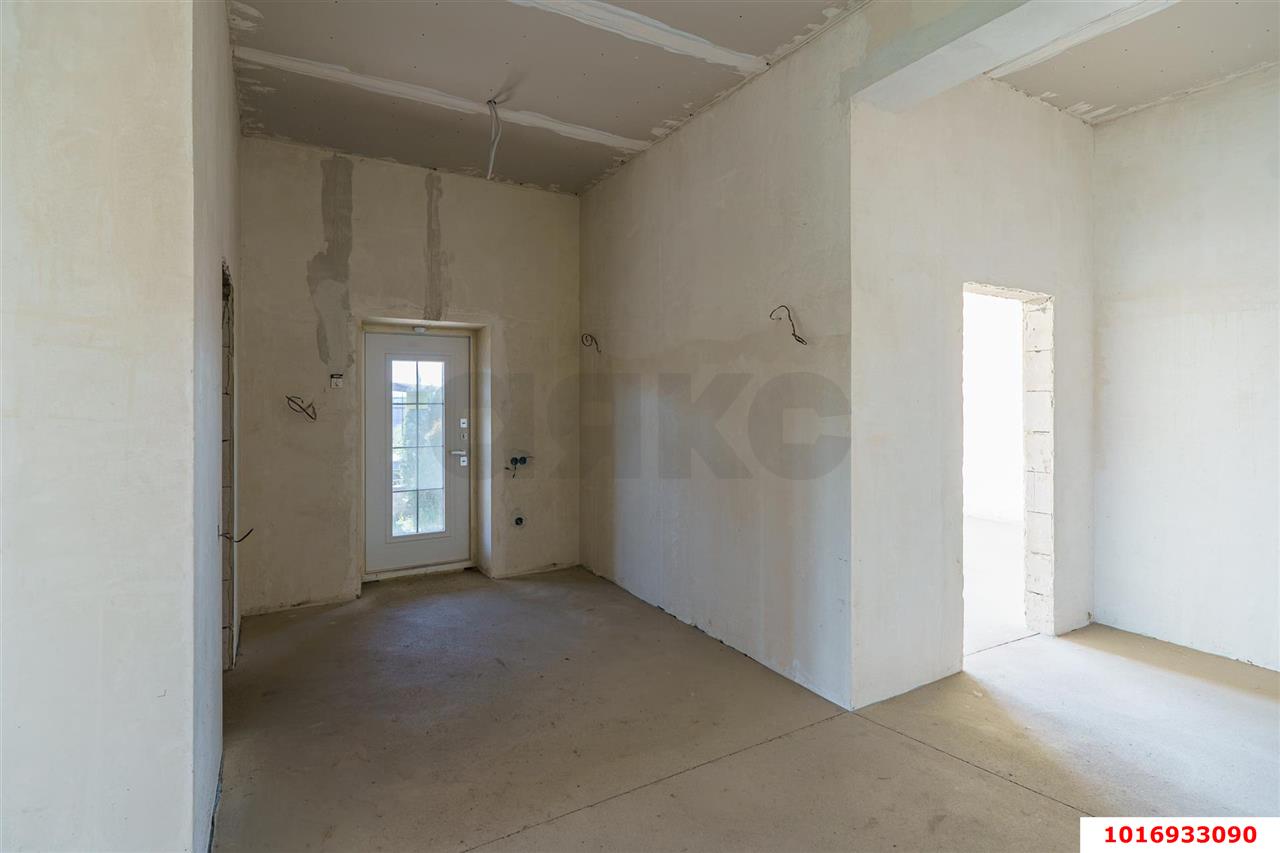 Фото №15: Дом 215 м² + 8 сот. - Краснодар, Прикубанский внутригородской округ, мкр. жилой комплекс Русский, пр-кт Римский