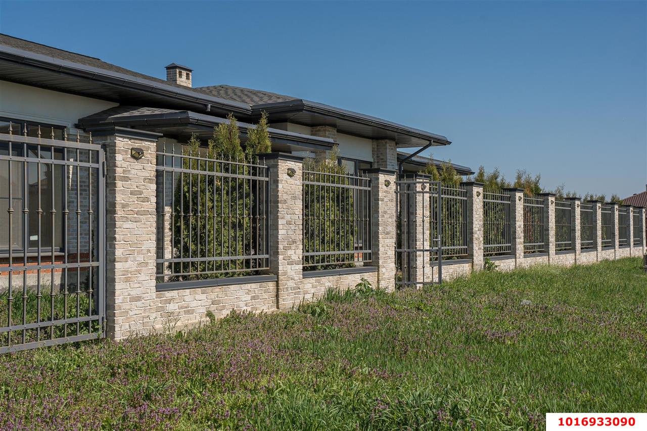 Фото №8: Дом 215 м² + 8 сот. - Краснодар, Прикубанский внутригородской округ, мкр. жилой комплекс Русский, пр-кт Римский