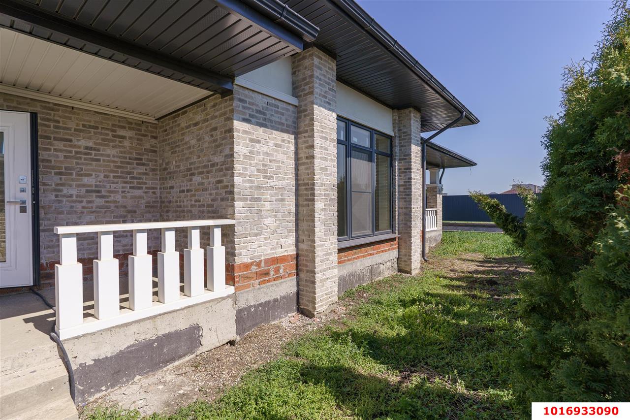 Фото №7: Дом 215 м² + 8 сот. - Краснодар, Прикубанский внутригородской округ, мкр. жилой комплекс Русский, пр-кт Римский