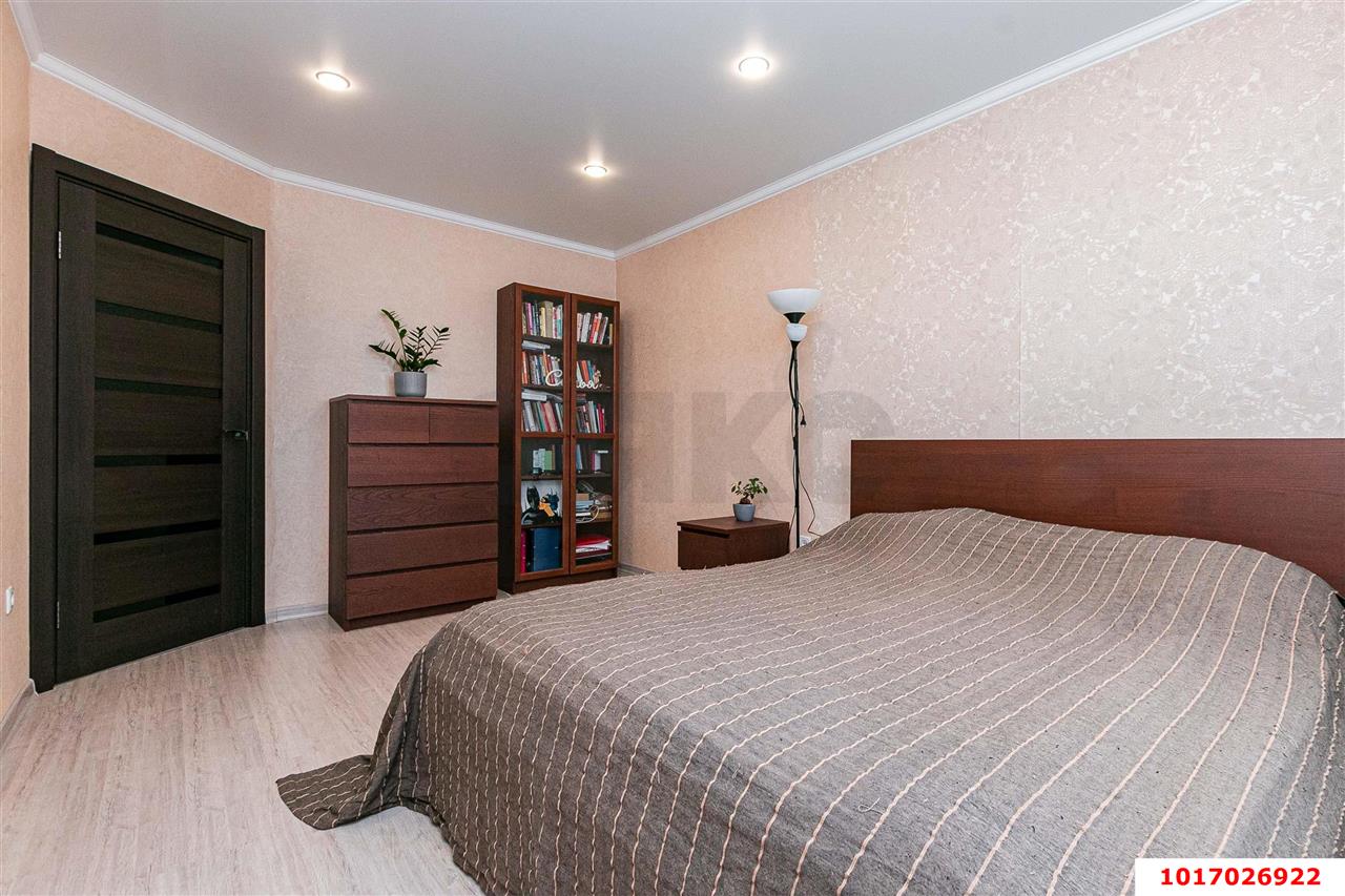 Фото №4: 1-комнатная квартира 48 м² - Краснодар, Прикубанский внутригородской округ, 2-я Площадка, мкр. жилой комплекс Кремлёвские Ворота, ул. Кореновская, 2к1