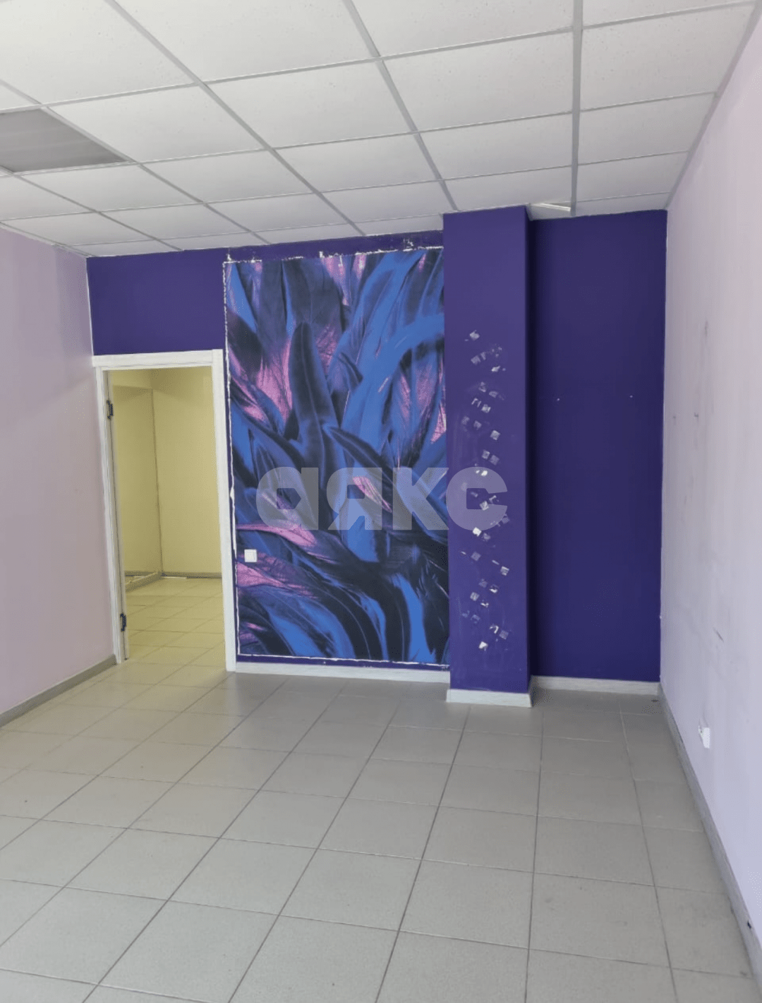 Фото №2: Коммерция 54 м² - Майкоп, мкр. Центр, ул. Советская