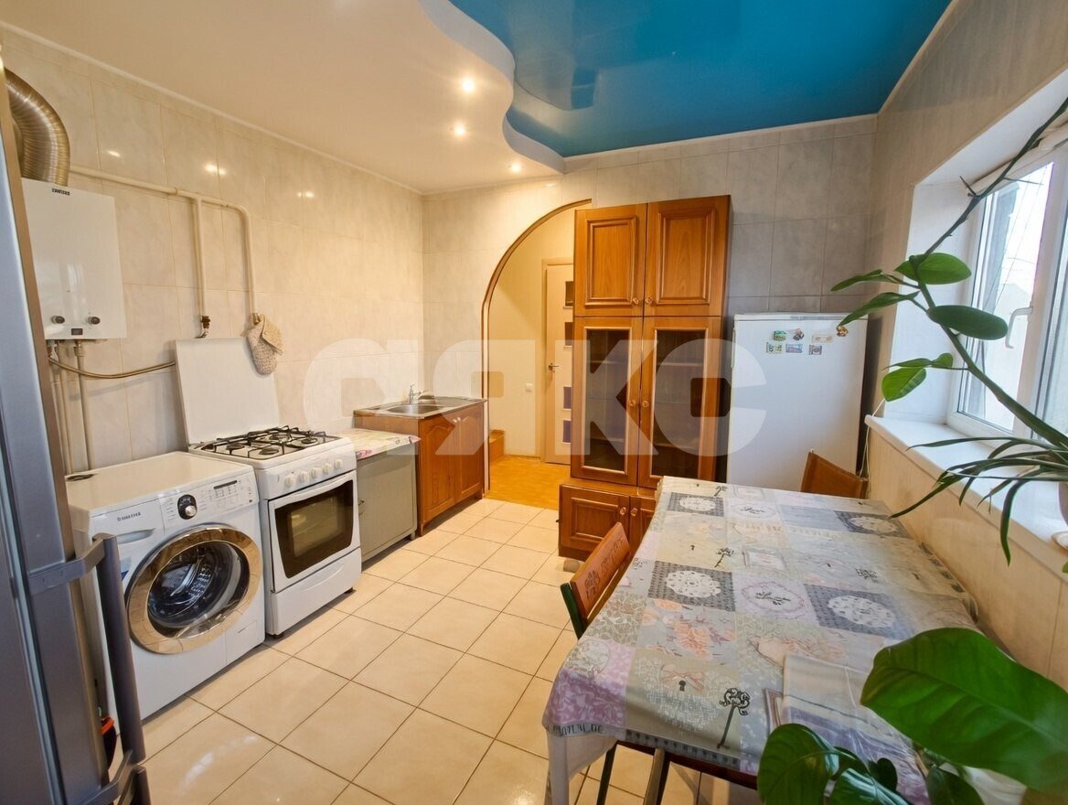 Фото №2: Часть дома 108 м² + 3 сот. - Мариуполь, Приморский, п. Кировка, ул. Мира, 20