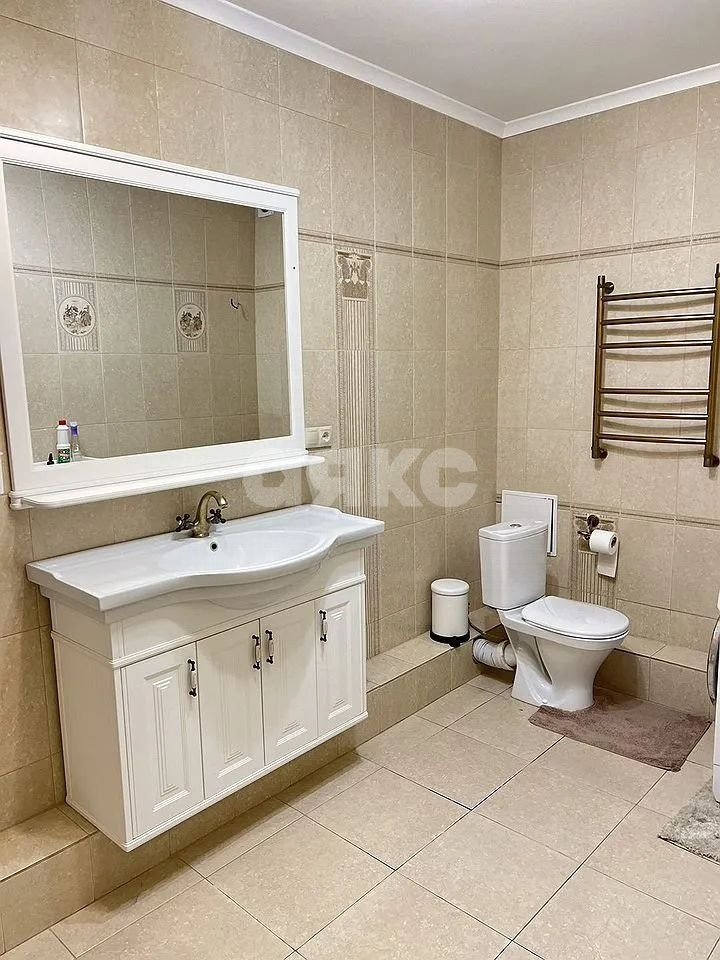Фото №25: 3-комнатная квартира 130 м² - Ростов-на-Дону, Пролетарский, Александровка, мкр. жилой комплекс Голубые Ели, ул. Вересаева, 107А
