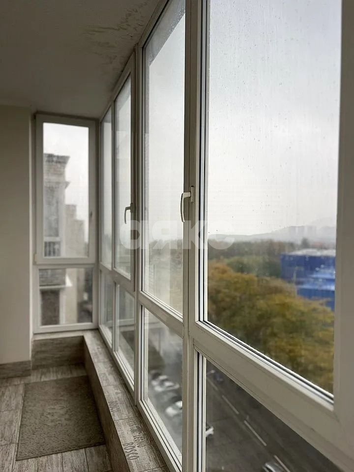 Фото №32: 3-комнатная квартира 130 м² - Ростов-на-Дону, Пролетарский, Александровка, мкр. жилой комплекс Голубые Ели, ул. Вересаева, 107А