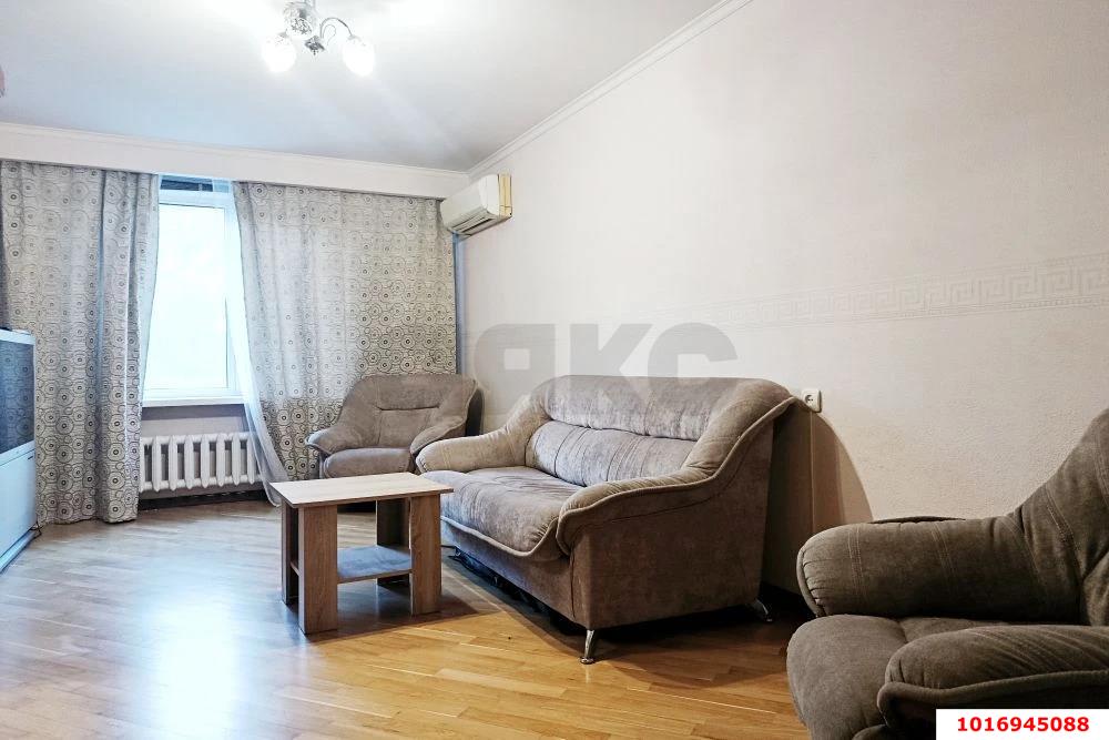 Фото №5: 2-комнатная квартира 70 м² - Краснодар, Западный внутригородской округ, мкр. Юбилейный, б-р Платановый, 2