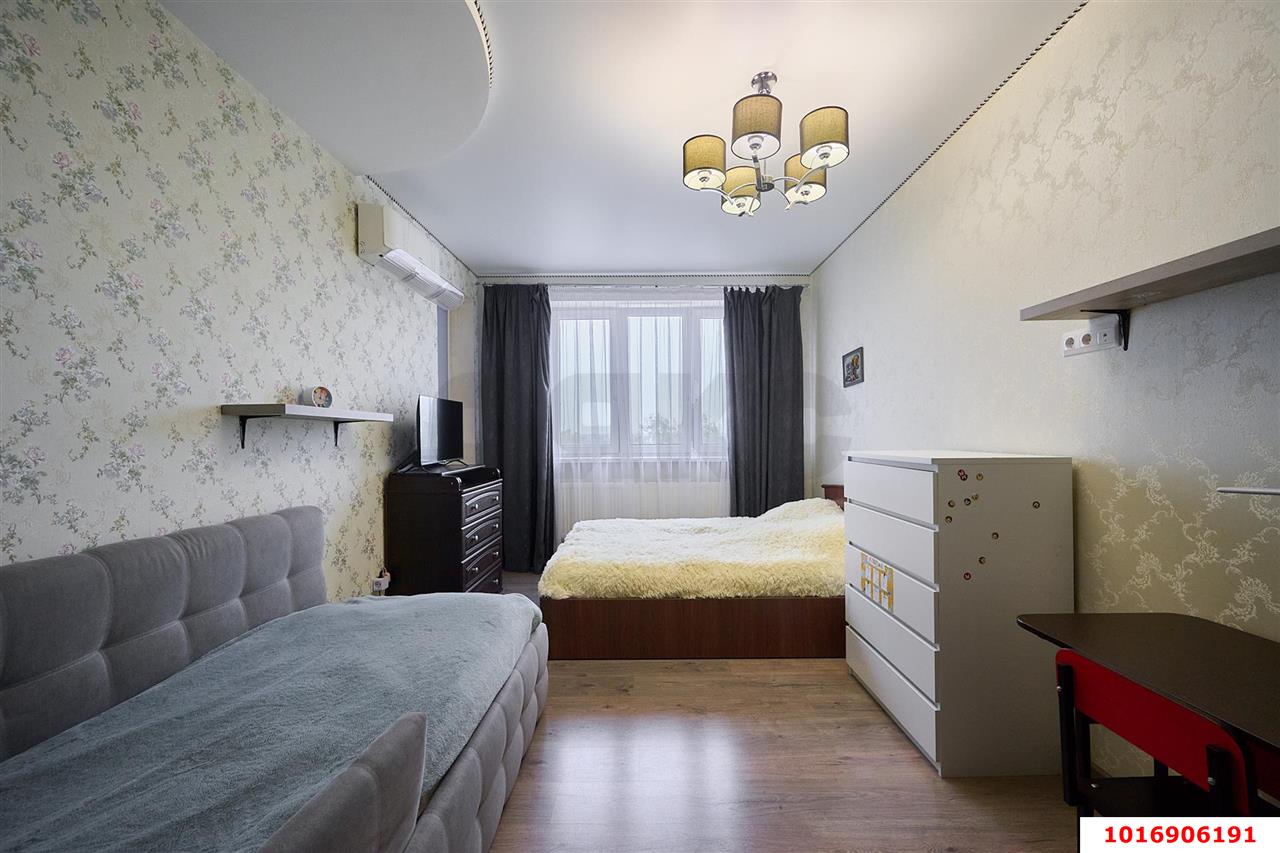 Фото №10: 2-комнатная квартира 70 м² - Краснодар, Западный внутригородской округ, жилой комплекс Новый Город, мкр. Юбилейный, б-р Клары Лучко, 4