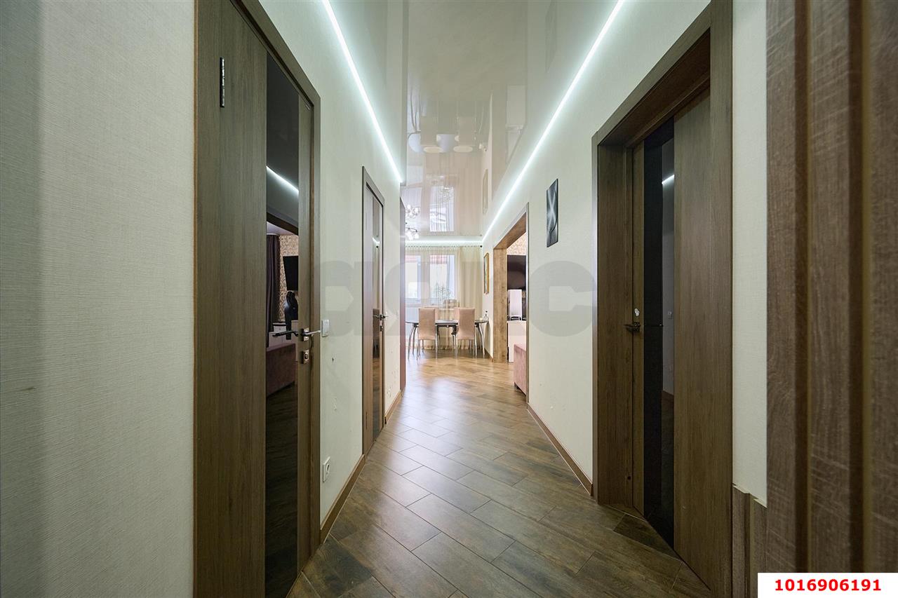 Фото №4: 2-комнатная квартира 70 м² - Краснодар, Западный внутригородской округ, жилой комплекс Новый Город, мкр. Юбилейный, б-р Клары Лучко, 4