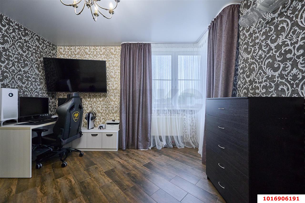 Фото №7: 2-комнатная квартира 70 м² - Краснодар, Западный внутригородской округ, жилой комплекс Новый Город, мкр. Юбилейный, б-р Клары Лучко, 4