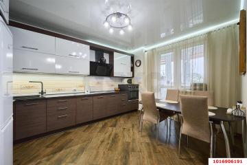 Фото №1: 2-комнатная квартира 70 м² - Краснодар, мкр. Юбилейный, б-р Клары Лучко, 4