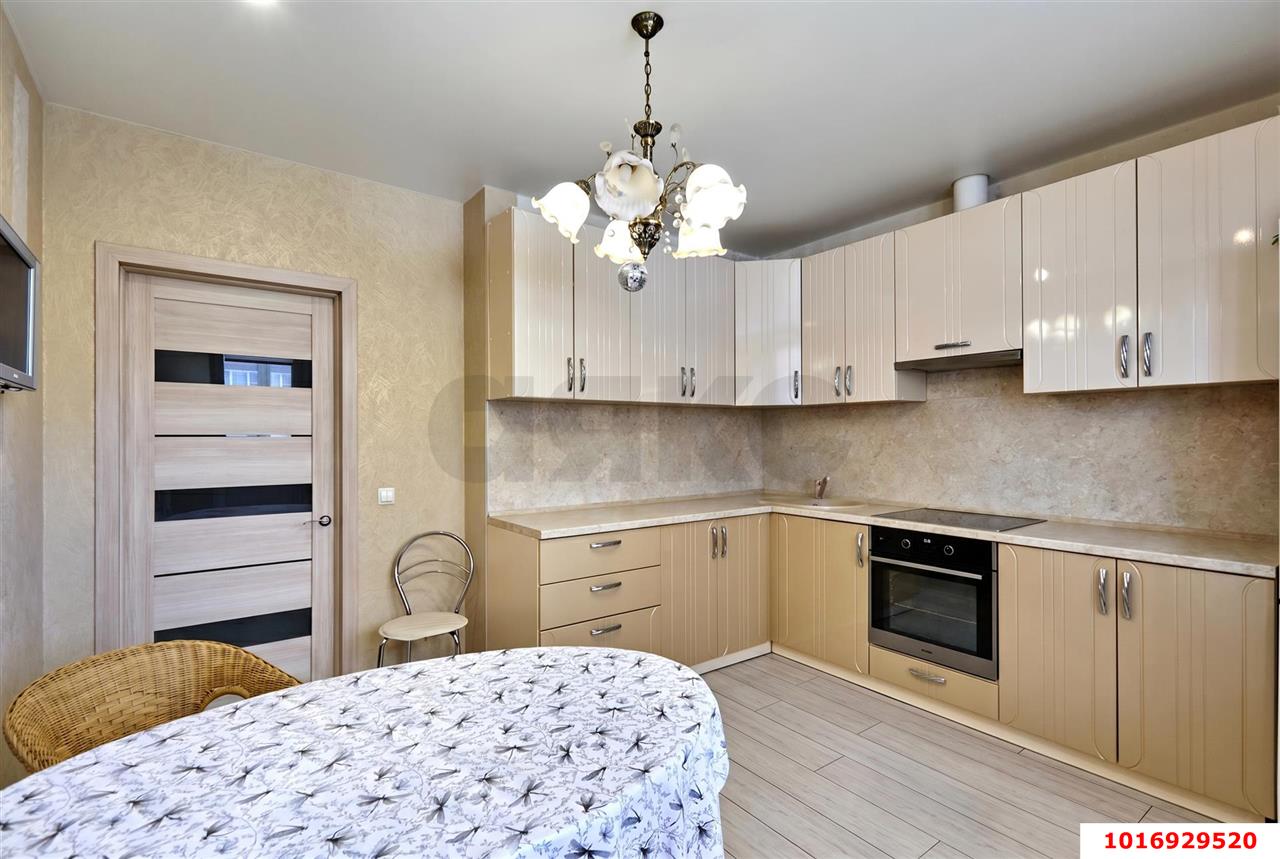 Фото №2: 2-комнатная квартира 71 м² - Краснодар, Прикубанский внутригородской округ, Школьный, Круглик, мкр. Табачная Фабрика, ул. Табачная, 1/1к1