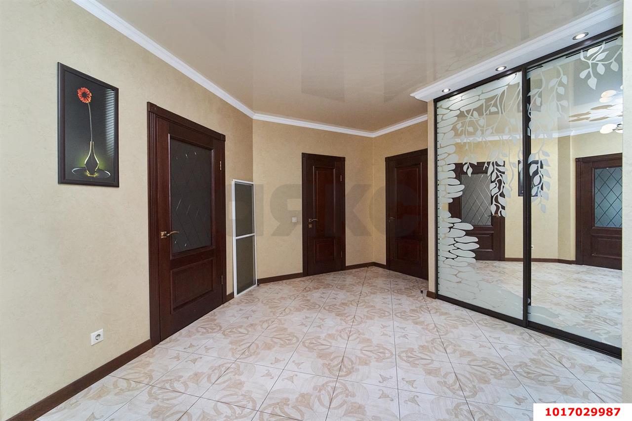 Фото №13: 3-комнатная квартира 96 м² - Краснодар, Центральный внутригородской округ, мкр. Центральный, ул. Промышленная, 49/2