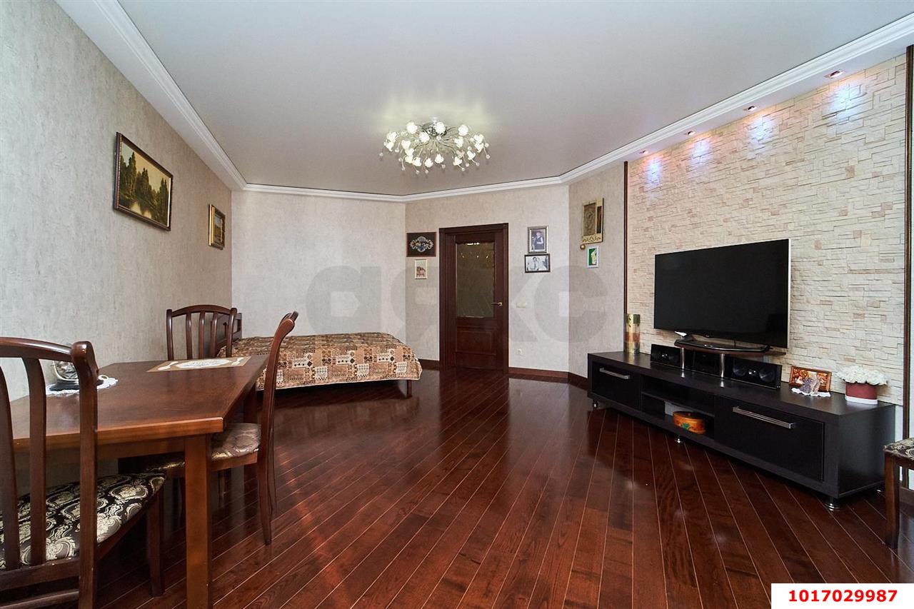 Фото №4: 3-комнатная квартира 96 м² - Краснодар, Центральный внутригородской округ, мкр. Центральный, ул. Промышленная, 49/2