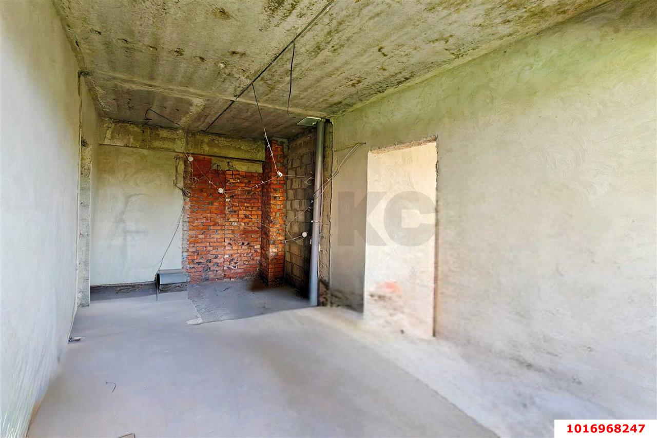 Фото №5: 2-комнатная квартира <span class="whitespace-nowrap">64 м²</span>, <span class="whitespace-nowrap">2/6 эт.</span> - Берёзовый, Прикубанский внутригородской округ, мкр. Витаминкомбинат, ул. 2-я Целиноградская, 38