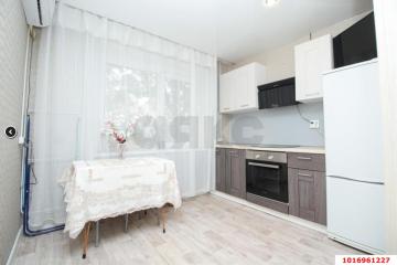 Фото №1: Комната 17 м² - Краснодар, мкр. Хлопчато-бумажный Комбинат, ул. Уральская, 81/2