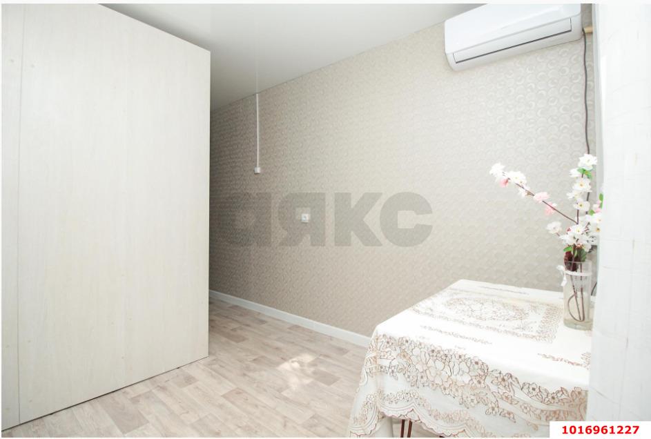 Фото №2: Комната 17 м² - Краснодар, Карасунский внутригородской округ, мкр. Хлопчато-бумажный Комбинат, ул. Уральская, 81/2